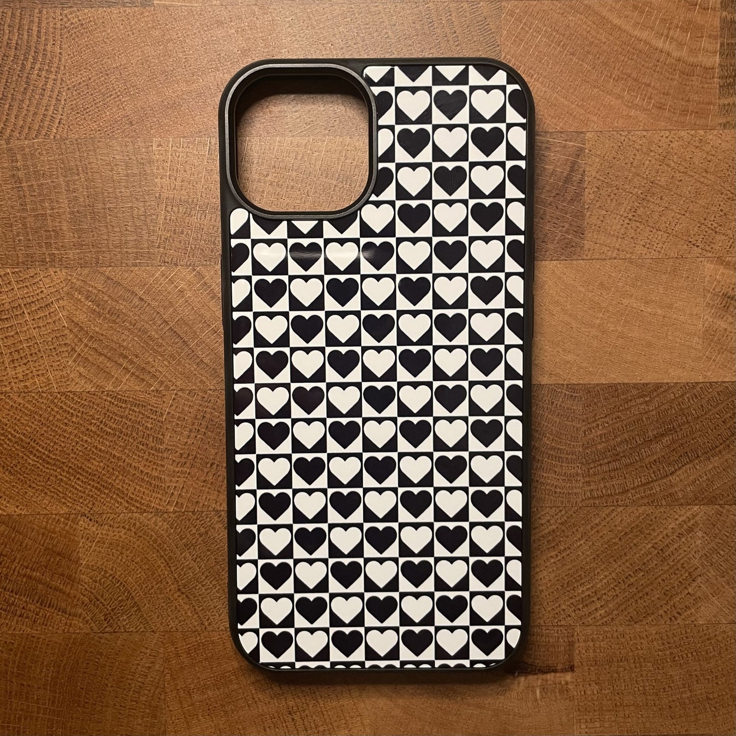 Checkered Heart Case