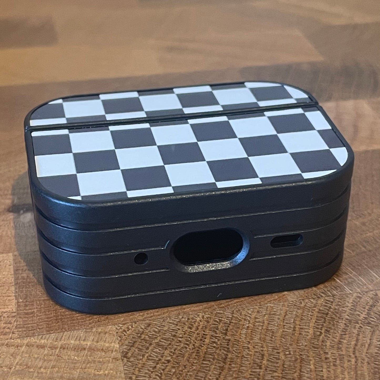 Checkered Air Pods Case